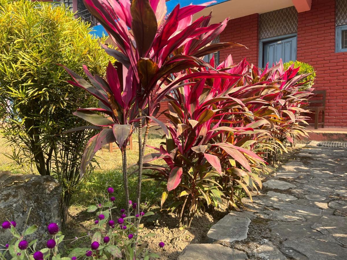 Paradise Mount Resort Pokhara Exterior foto